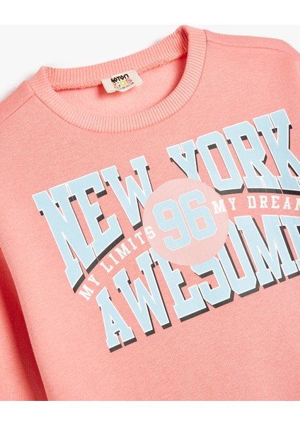 Sweatshirt Şehir Baskılı Bisiklet Yaka Uzun Kollu Pamuklu modelleri