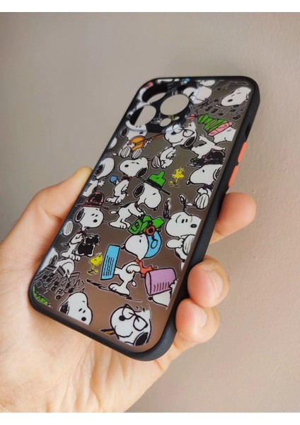 iPhone 13 Pro Uyumlu Snoopy Tasarım Tuşları Renkli Telefon Boyun Askılı Set Kılıf