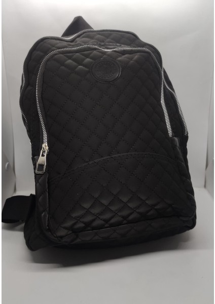 Kapitone Desenli Siyah Kadın Sırt Çantası