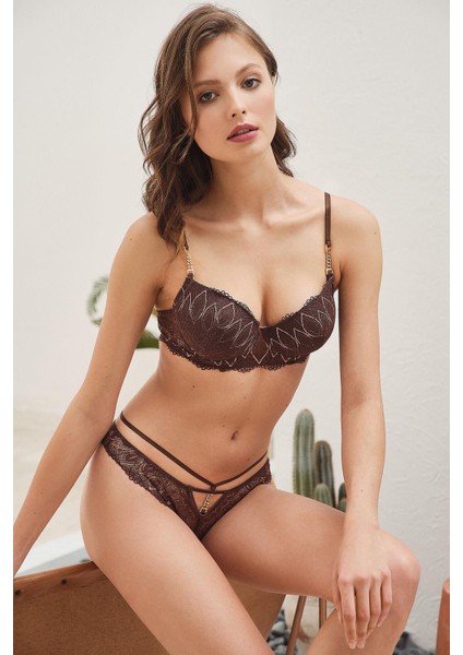 Aria's Closet Balenli Destekli Dolgulu Askı Detaylı Dantelli Sütyen ve Slip Takım modelleri