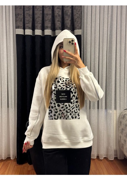 Leopar Detay Kapüşonlü Sweatshirt Beyaz