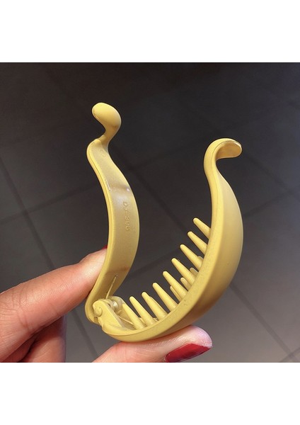 Kırmızı Stil Yeni Sevimli Şeker Renkli Muz Şekilli Saç Tokaları Kadın Kızlar Tatlı Saç Tokası Saç Tokaları Moda Saç Aksesuarları (Yurt Dışından) fırsatları