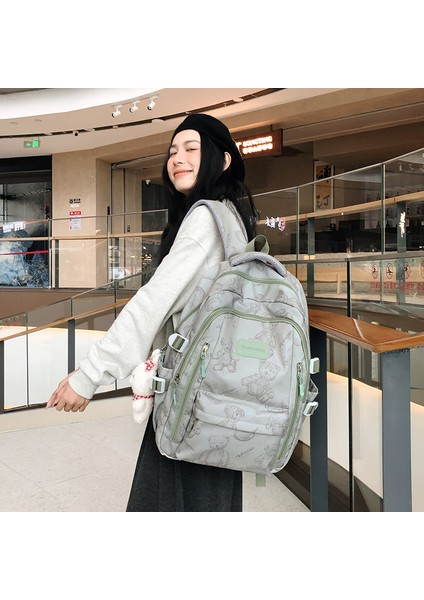 Bear Rahat Büyük Kapasiteli Sırt Çantası (Yurt Dışından) modelleri