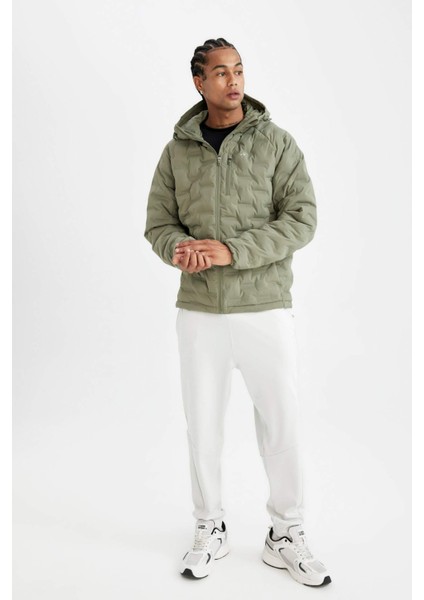 Defactofit Su Itici Kapüşonlu Mont Fermuarlı Su GEÇIRMEZ C6052AX24AU fiyatları