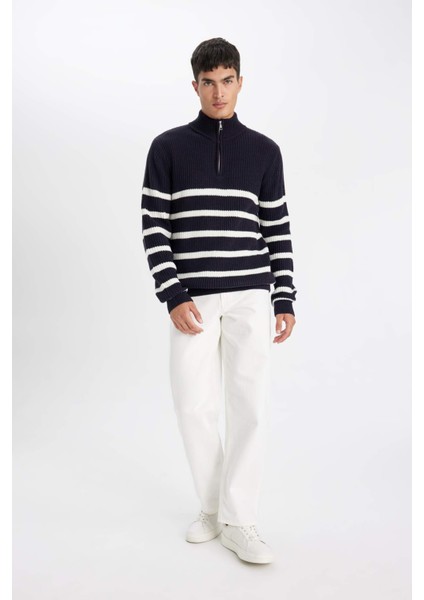 Standart Fit Dik Yaka Yarım Fermuarlı Çizgili Triko Kazak D3274AX24WN fiyatları