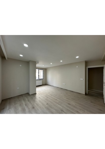 % 1  Ön Ödeme İle Beylikdüzü Yakuplu'da 110 M² 2+1 Sıfır Daire 
Detaylar Açıklamada !