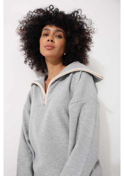 Gri Selanik Kumaş Şal Yaka Oversize Fermuarlı Kadın Sweatshirt - 2441