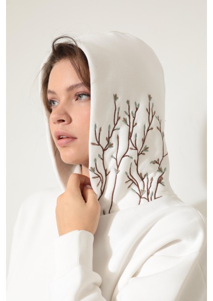 Ekru Önü ve Kapüşonu Dal Nakışlı Kapüşonlu Sweatshirt - 2429
