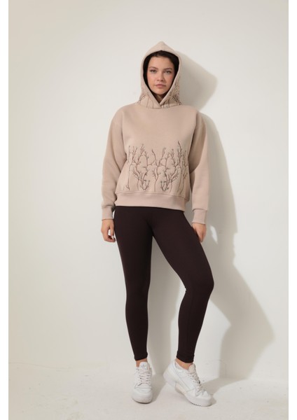 Bej Önü ve Kapüşonu Dal Nakışlı Kapüşonlu Sweatshirt - 2429