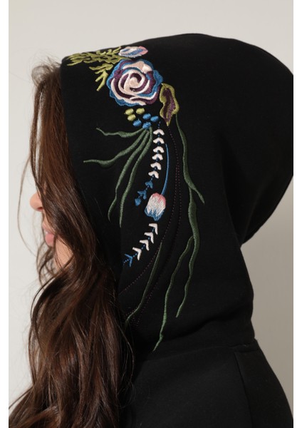 Siyah Sırtı ve Kapüşonu Gül Dalı Nakışlı Kapüşonlu Sweatshirt - 2430 indirimleri