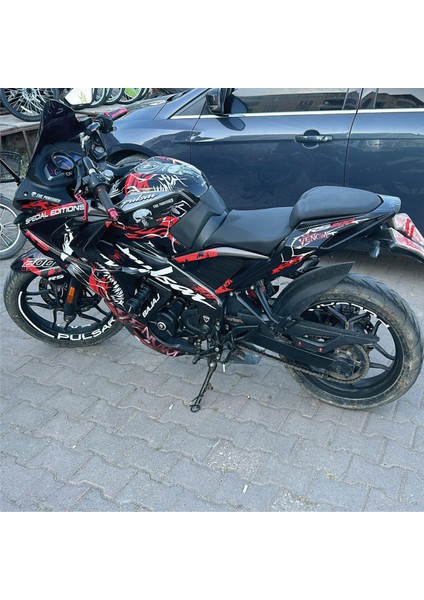 Bajaj RS200 Venom V2 Sticker Etiket Parçalı Kaplama Modeli modelleri