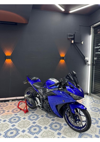 R25 Petronas Sticker Etiket Modeli fiyatları