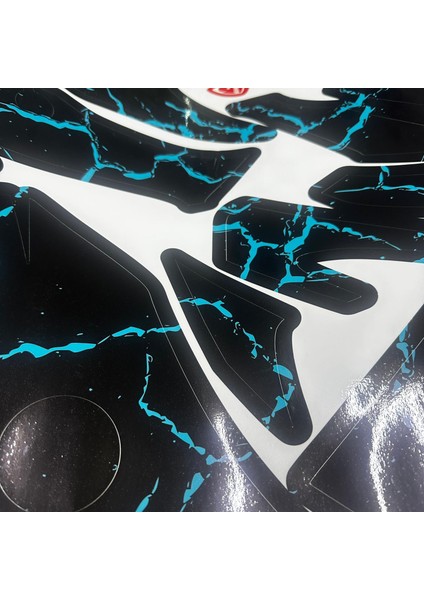 Yamaha Mt-25 2020 - 2023 Sticker Şimşek Desen Kaplama Sticker Etiket Modeli Turkuaz modelleri