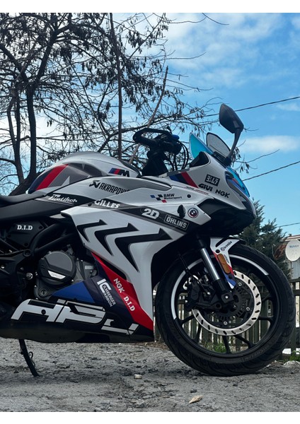 CFMOTO 250SR HP4 MODEL PARCALI MOTOSIKLET KAPLAMA MAVİ KIRMIZI BEYAZ STICKER ETIKET MODELI RENK 1 modelleri