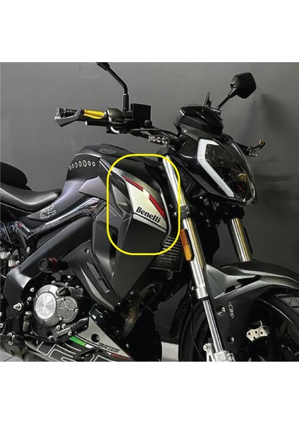 Benelli 125S Ön Yan Sağ Grenaj Orijinal Tasarım Motosiklet Sticker Etiket Modeli