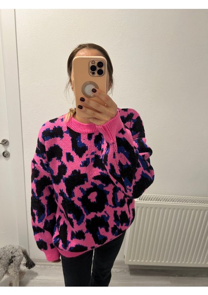 Miyu Kadın Leopar Fuşya Kazak fırsatları