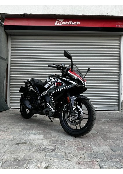 Bajaj RS200 (Köpekbalığı) Shark Siyah Beyaz Sticker Kaplama Modeli
