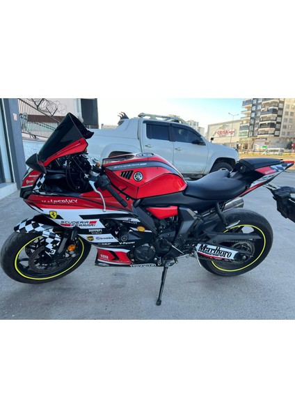 Yamaha Yzf R7 Ferrari Tasarım Parçalı Ful Kaplama modelleri