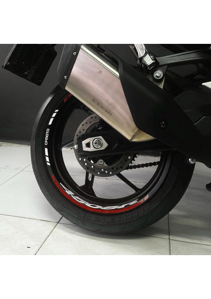 Cfmoto 450SR Sticker Jant Iç & Dış Yazılı Etiket Modeli Kırmızı - Beyaz modelleri