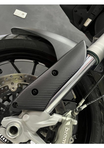 Ducati Multistrada Ön Çamurluk Karbon Sticker Etiket Modeli fiyatları