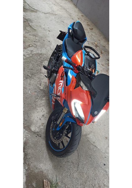 Cfmoto 250SR Racing Model Motosiklet Sticker Etiket Kaplama Modeli Turuncu Mavi modelleri