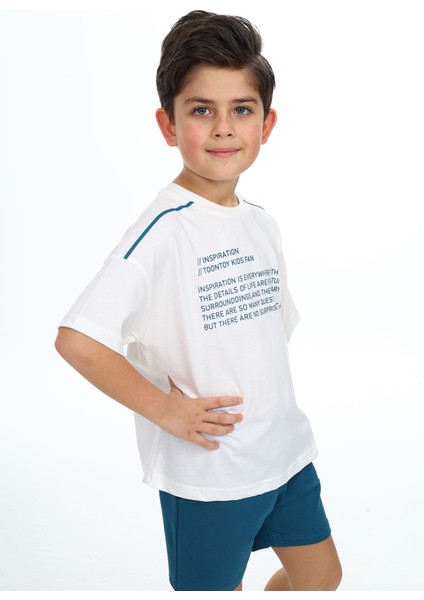 Erkek Çocuk Baskılı Şortlu Takım modelleri