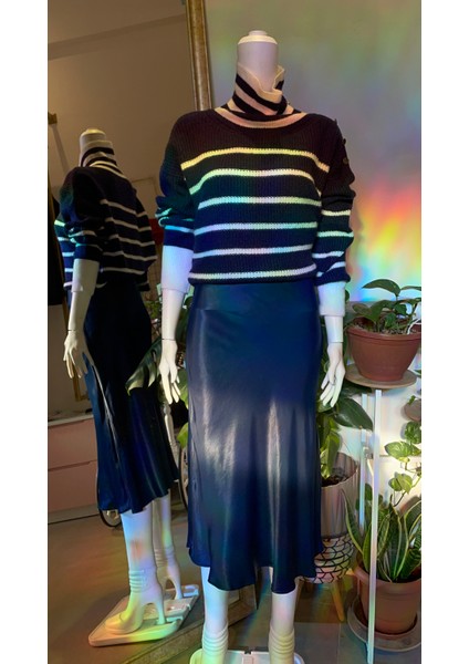 Butik Kadın, Beli Lastikli, Yüksek Bel, Verev Kesim Midi Saten Etek fırsatları