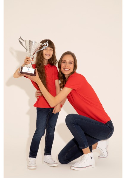 Kadın Kırmızı Tişört Basic 50285846-VR030