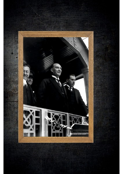 Mustafa Kemal Atatürk Tablo, Çerçeveli Cam Tablo 20X30 cm fırsatları