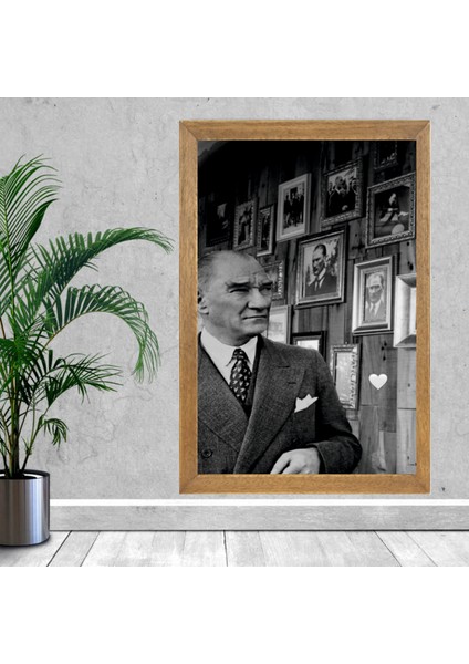Mustafa Kemal Atatürk Tablo, Çerçeveli Cam Tablo 30X45 cm fiyatları