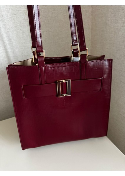 Sarı Metal Detaylı Bordo Klasik Çanta