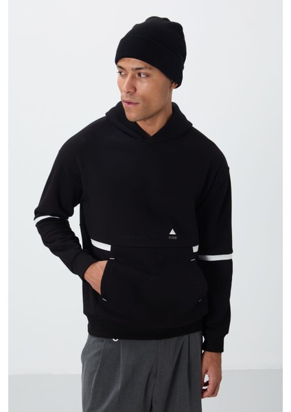 Siyah Pamuklu Kalın Içi Tüylü Yumuşak Dokulu Comfort Fit Nakışlı Erkek Sweatshirt - 88417 modelleri