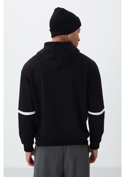 Siyah Pamuklu Kalın Içi Tüylü Yumuşak Dokulu Comfort Fit Nakışlı Erkek Sweatshirt - 88417 indirimleri