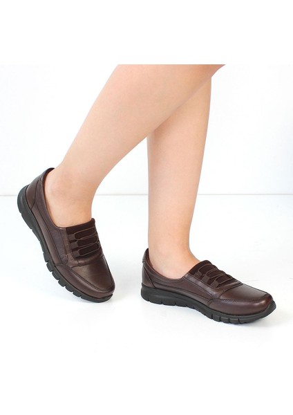 Kadın Kahverengi Bağcıklı Deri Ayakkabı fiyatları