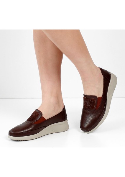 Kadın Kahverengi Dolgu Topuklu Deri Ayakkabı fiyatları