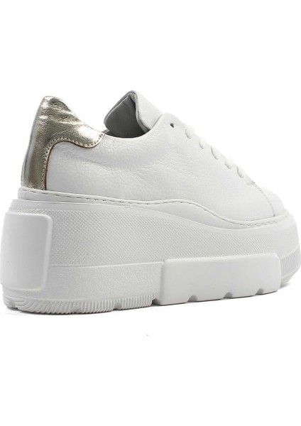 Kadın Beyaz Bağcıklı Kalın Tabanlı Deri Sneaker