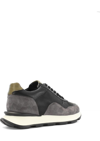 Erkek Gri Bağcıklı Kalın Tabanlı Süet Deri Sneaker