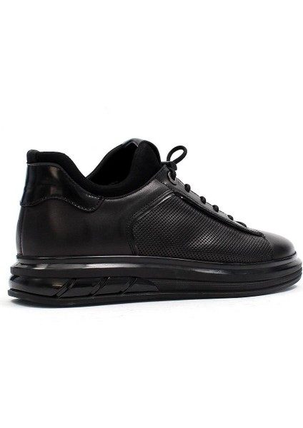 Erkek Siyah Bağcıklı Kalın Tabanlı Deri Sneaker