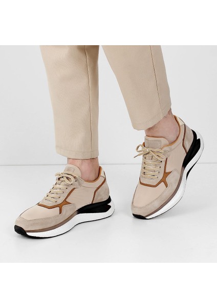 Erkek Bej Bağcıklı Kalın Tabanlı Süet Deri Sneaker