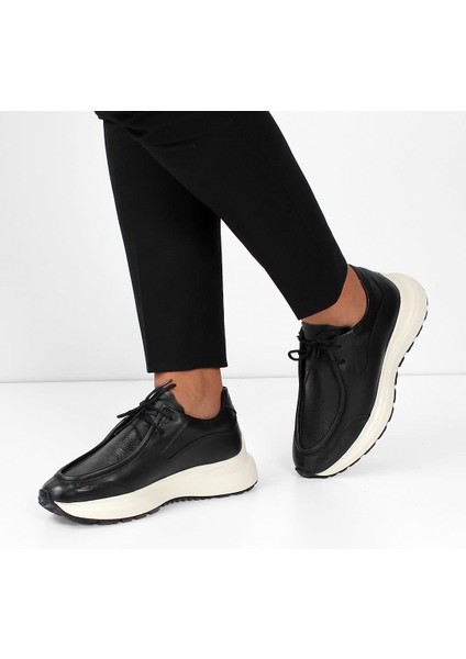 Erkek Siyah Bağcıklı Kalın Tabanlı Deri Sneaker fiyatları