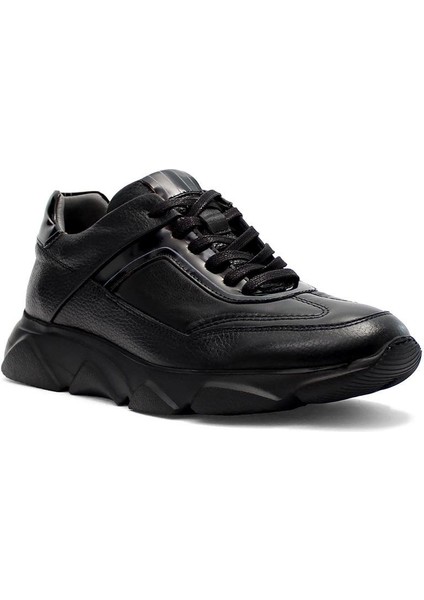 Erkek Siyah Bağcıklı Kalın Tabanlı Deri Sneaker