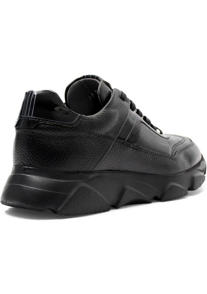 Erkek Siyah Bağcıklı Kalın Tabanlı Deri Sneaker