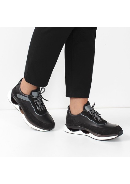 Erkek Siyah Bağcıklı Kalın Tabanlı Nubuk Deri Sneaker