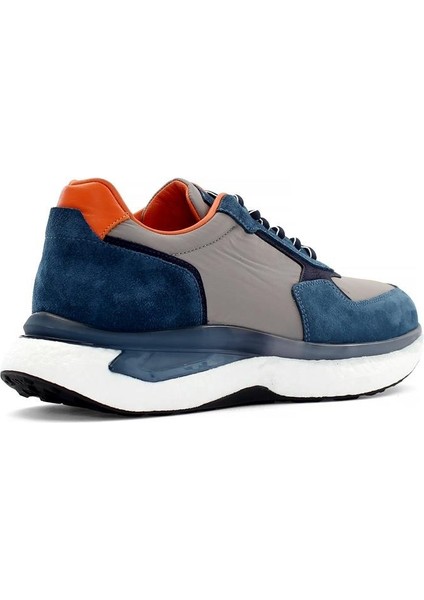 Erkek Gri Bağcıklı Kalın Tabanlı Süet Deri Sneaker