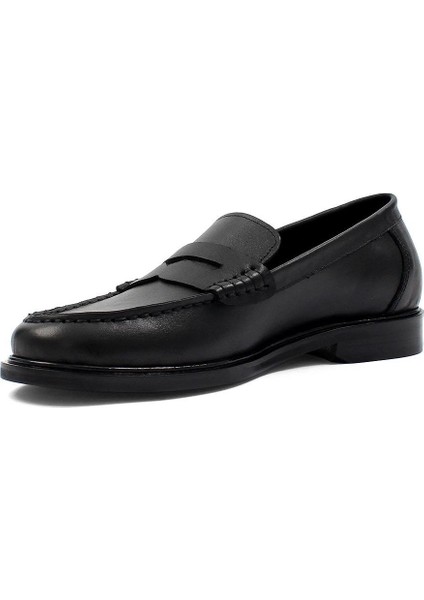 Kadın Siyah Deri Loafer fırsatları
