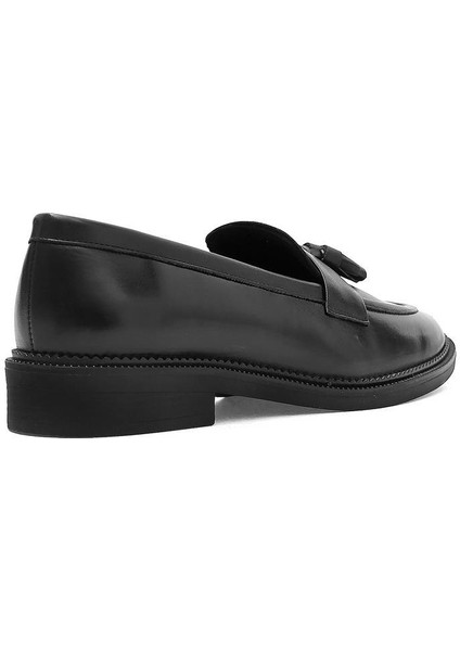 Kadın Siyah Püsküllü Deri Loafer indirimleri