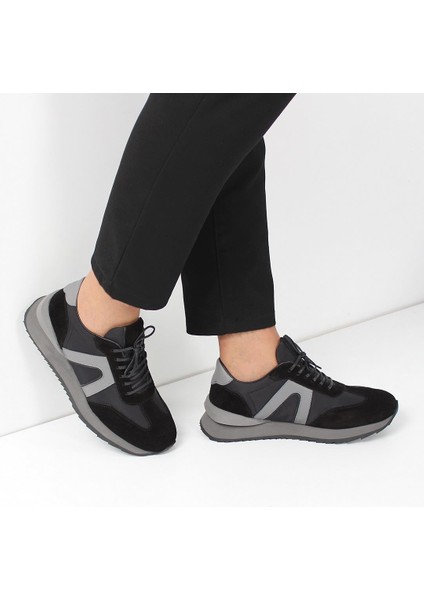 Erkek Siyah Bağcıklı Süet Deri Sneaker