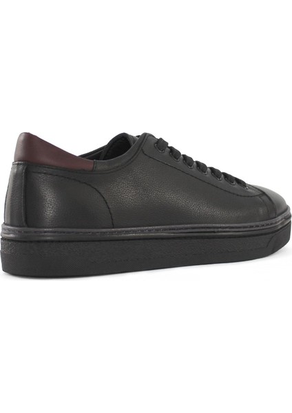Erkek Siyah Bağcıklı Kalın Tabanlı Deri Sneaker