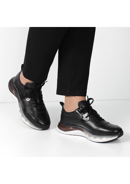 Erkek Siyah Bağcıklı Kalın Tabanlı Deri Sneaker