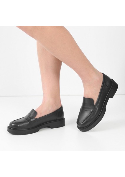 Kadın Siyah Deri Loafer fiyatları